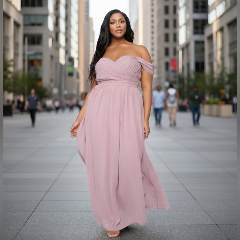 NEW•1X-2X•ELEGANT LILLIANA LILAC OFF ETHEREAL GOWN